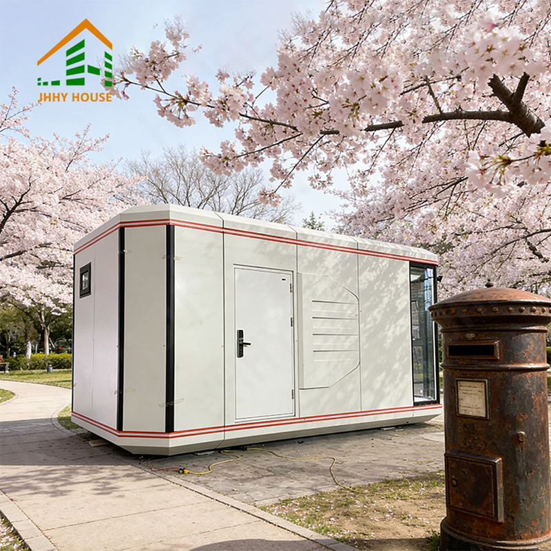 Luxury Living Experience in Capsule Home