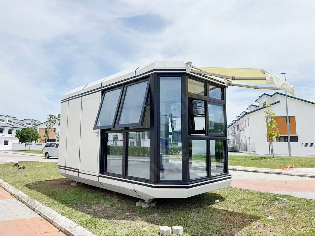 مشروع كبسولة الفضاء الماليزية